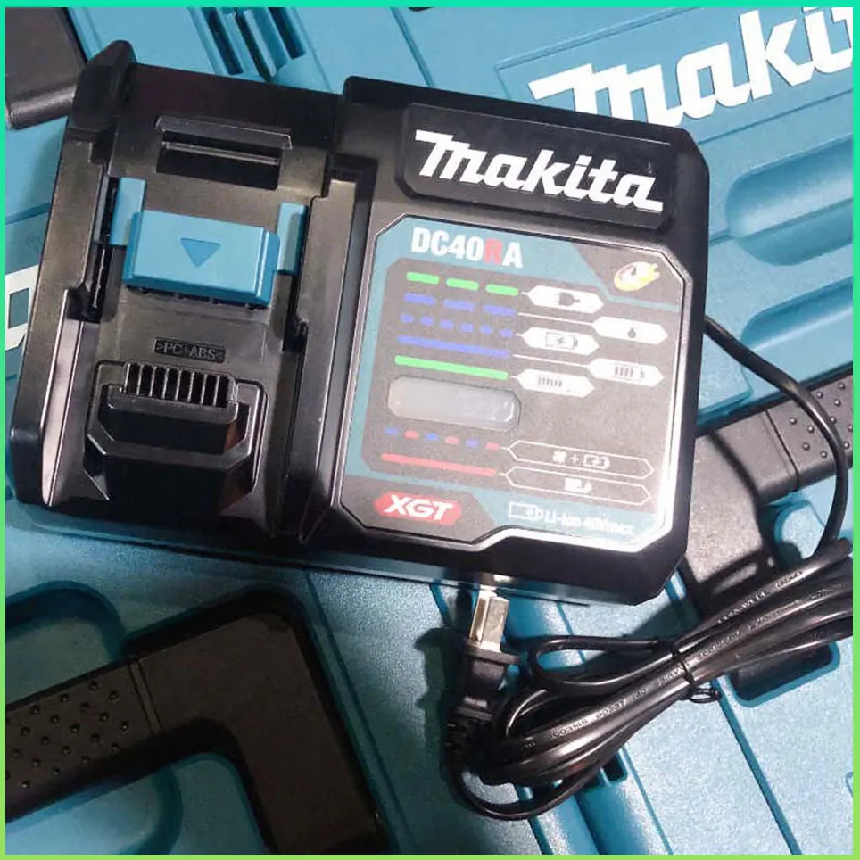 Makita DC40RA 40V Max XGT Быстрое Оптимальное Зарядное Устройство с Цифровым Дисплеем Оригинальное Литиевое зарядное устройство 40V с двойным вентилятором . ' - ' . 4